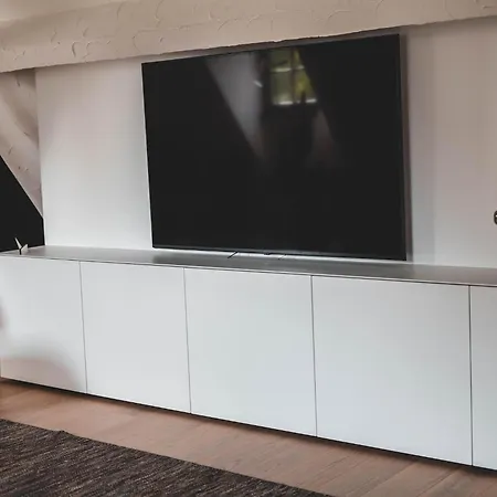Modern In With Garden * Bazel